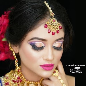 LAKMÉ ACADEMY POWERED BY APTECH