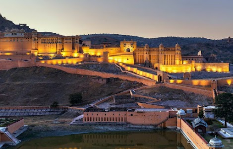 Aamera Tour & Travels