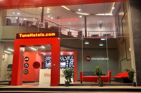 Tune Hotels