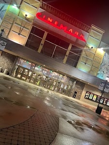 Cinemark Robinson Township and XD