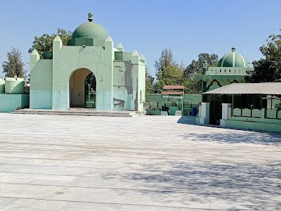 Noori Masjid