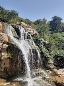Malla falls gurumitkal