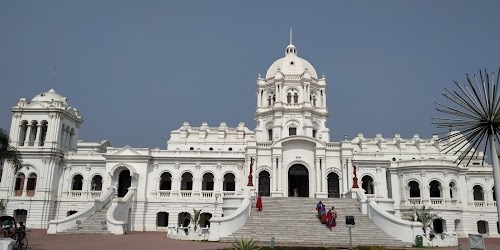 Ujjyanta Palace