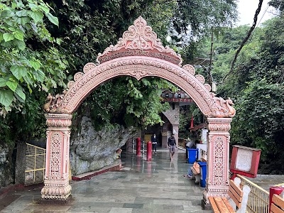 Tapkeshwar Mahadev Mandir, Dehradun