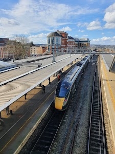 Reading Station