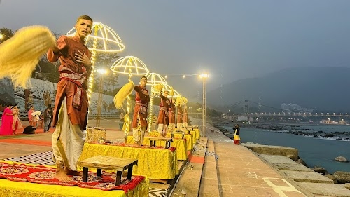 Shree Swaminarayan Ashram Ganga Aarti Ghat