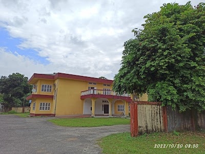Circuit House