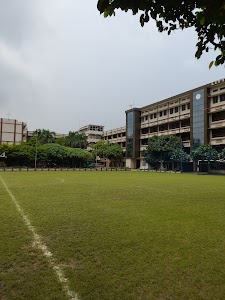 Little Flower School, Chargawan