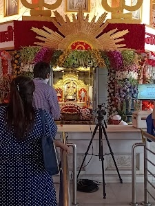 Jhandewalan Cycle Market