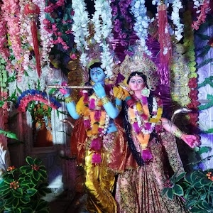 Radhe Maiya Ki Darwar