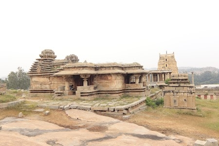 Hemakuta Hill Temple