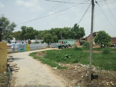 Junior High School Betisadat