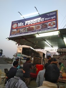 Mr.Foodiee