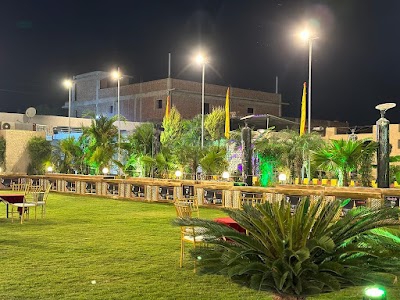 Hotel Ratan Royal Inn