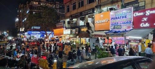 Chandni Chowk Ke Mashhoor Paranthe