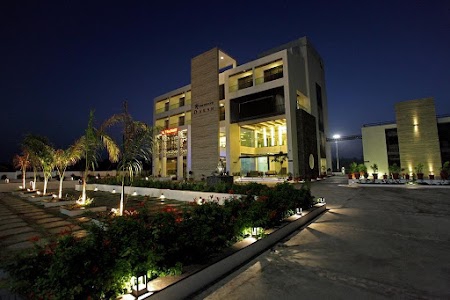 Hotel The Grand Daksh Somnath