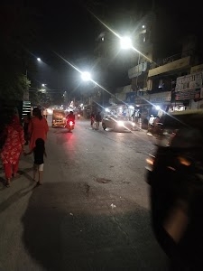 Prem Puri, Sector 32