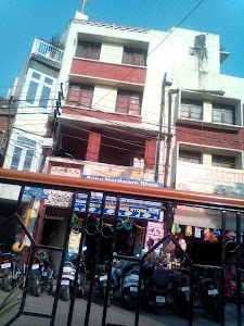 Store D