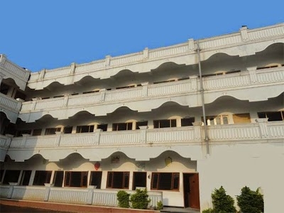 VIP's International School