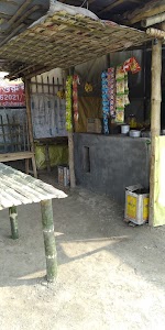 মিলন চা স্টোর