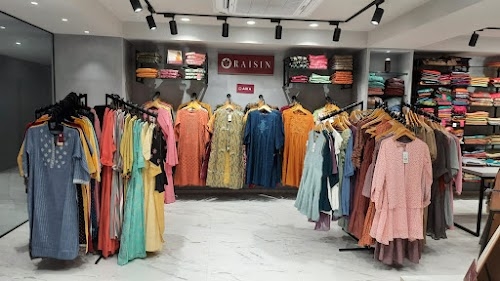 Parvati Ethnics