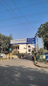 Sector 30