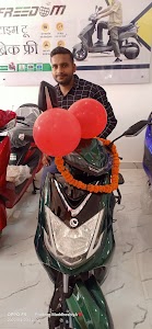 Sandeep Maddheshiya Kirana Store Amwadigar