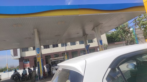 Bharat Petroleum, Petrol Pump -Jaswant Singh & Sons