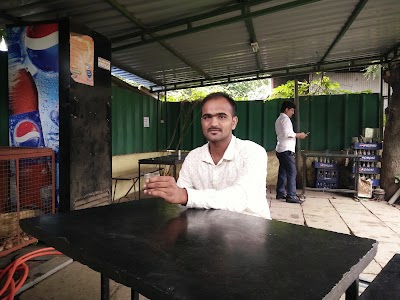 Hotel Moreshwar