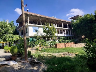 Buddha Vihar garden