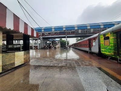 Din dhayal Upadhyay Railway station