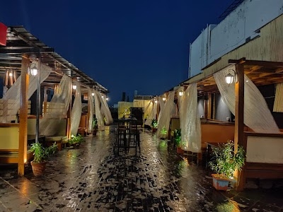OYO 8412 Hotel Maharani Prime