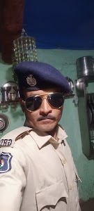 ગુરુદેવ ફરસાણ & મિઠાઈ ની દુકાન