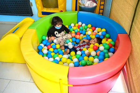 Little Wings Holistic Childhood Centre