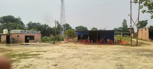 न्यू कालिका हांडी मीट सेन्टर एवं बिरयानी कार्नर