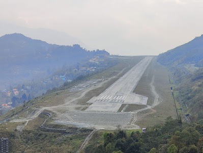 Airport viewpoint