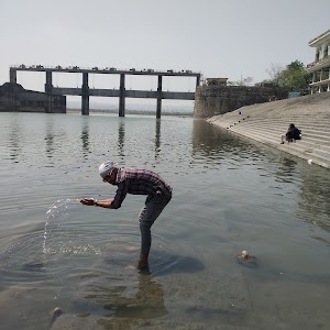 Yamuna Ghat, Paonta Sahib
