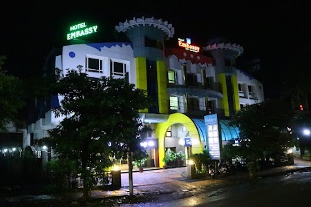 Hotel Embassy International
