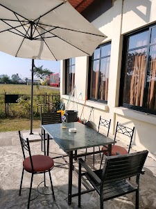 The Airport Restaurant