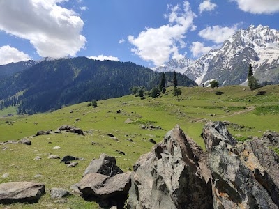 Thajiwas Park