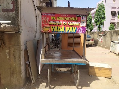 Vada pav centre