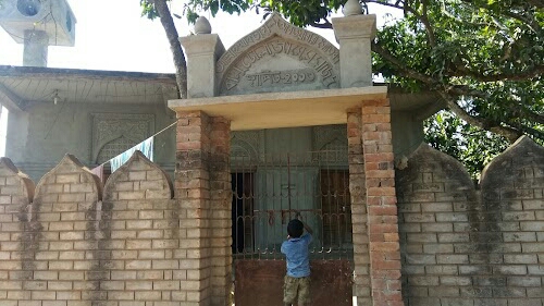 Banutola Mosque