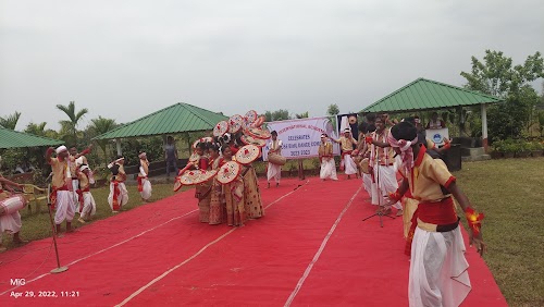 LUIT INTERNATIONAL ACADEMY
