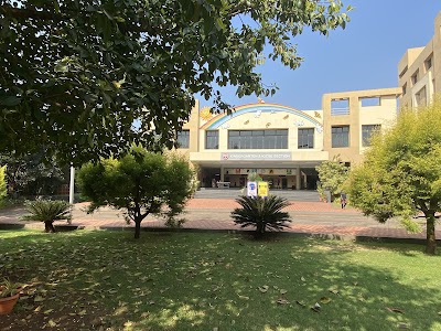 Sanjay Ghodawat International School
