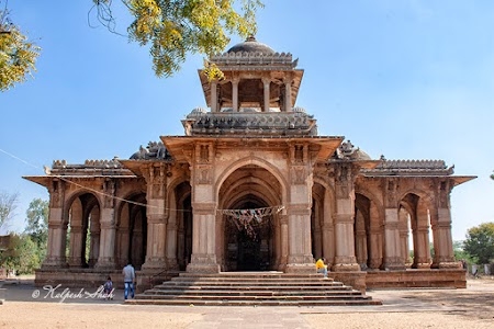 Roza-Rozi Dargah Sharif