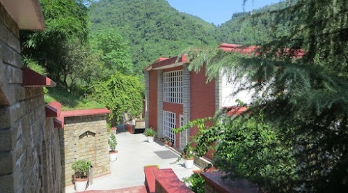VISCO RESORTS