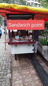 Sandwich point