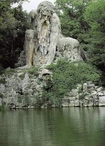 Lauhra