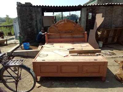 Sharma farnichar semariya