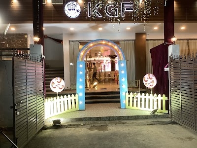 KGF Villa - Best Banquets hall & Resorts in Allahabad | Best Hotel in Allahabad | Swimming Pool in Allahabad